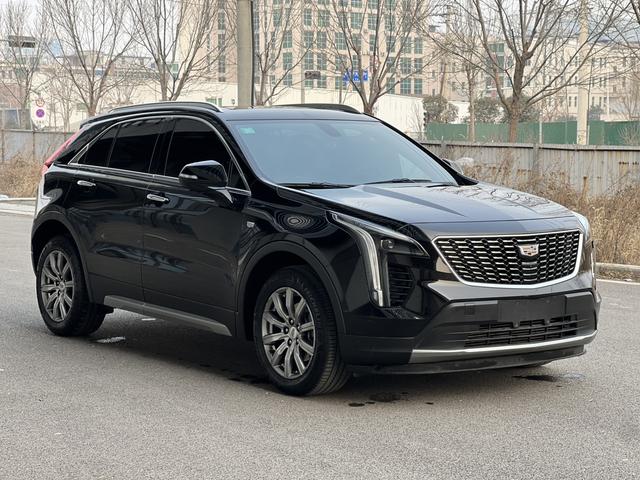 Cadillac XT4