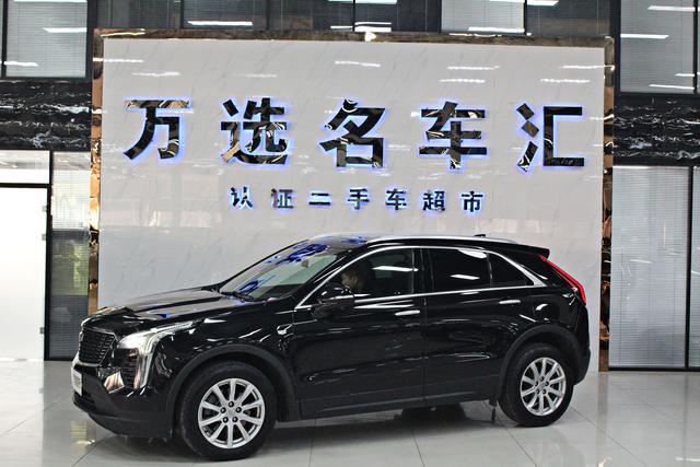 Cadillac XT4