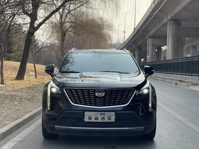 Cadillac XT4