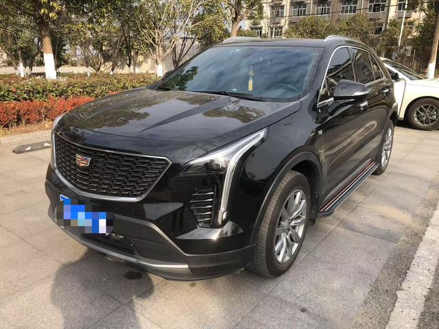 Cadillac XT4