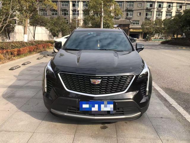 Cadillac XT4