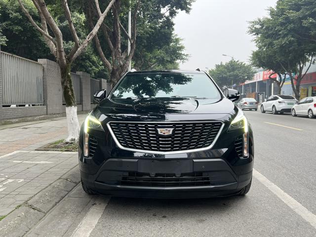 Cadillac XT4