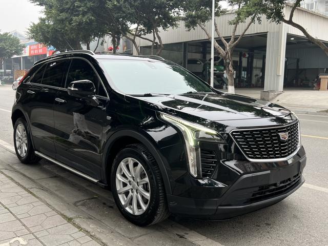 Cadillac XT4