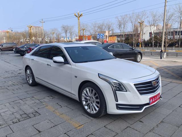 Cadillac CT6