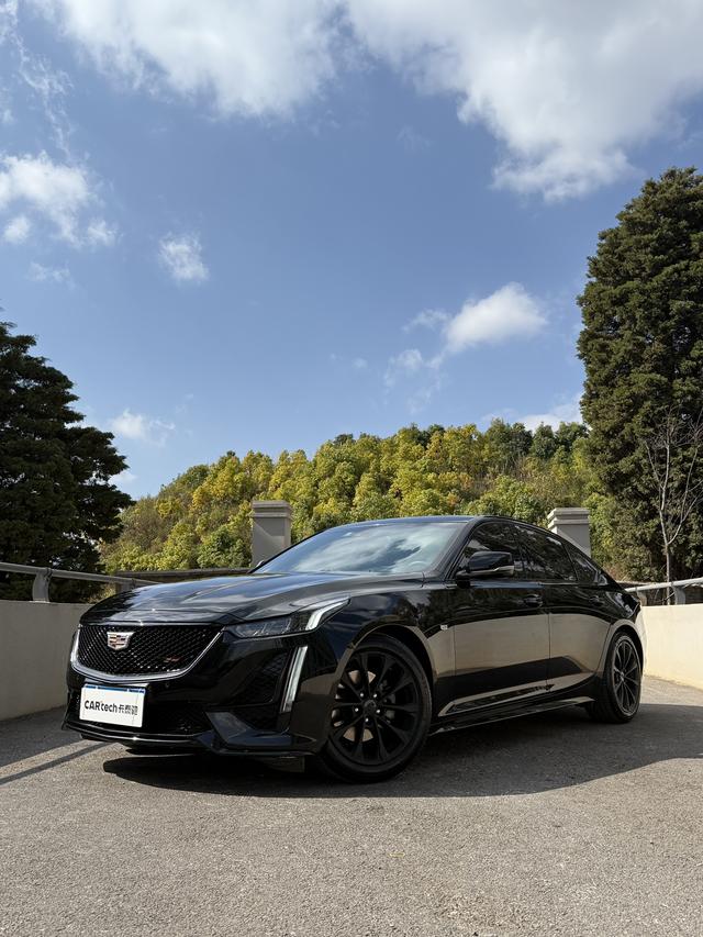 Cadillac CT5