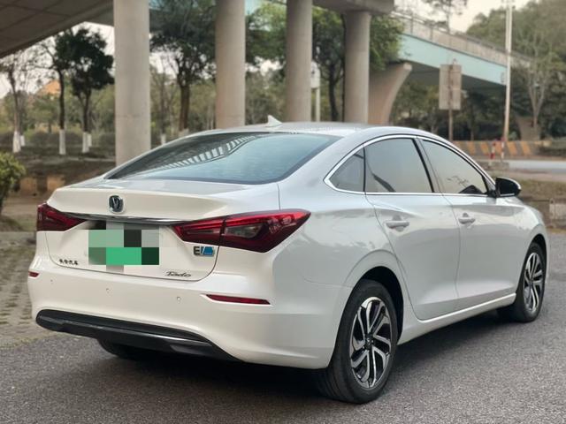 Changan Eado EV