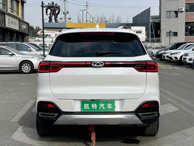 Chery Tiggo 8