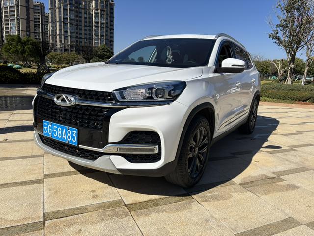 Chery Tiggo 8