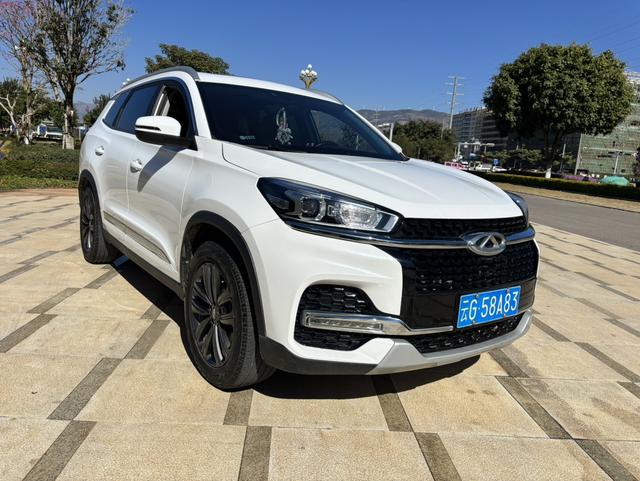 Chery Tiggo 8