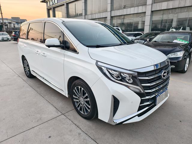 GAC Trumpchi M8