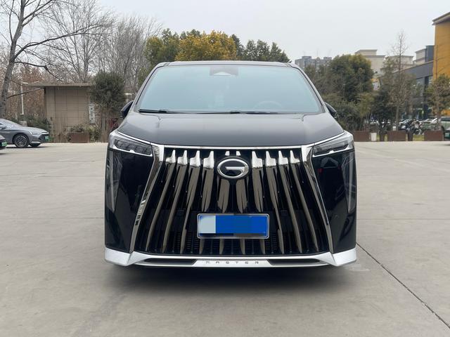 GAC Trumpchi M8