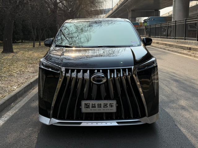 GAC Trumpchi M8