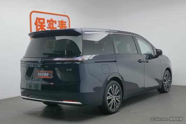 GAC Trumpchi E8 PHEV