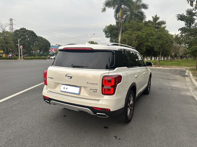 GAC Trumpchi GS8