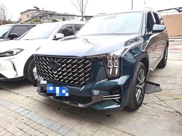 GAC Trumpchi GS8