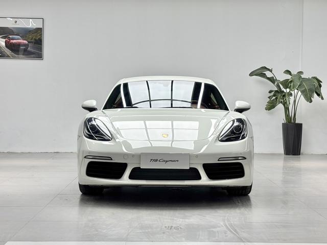 Porsche 718