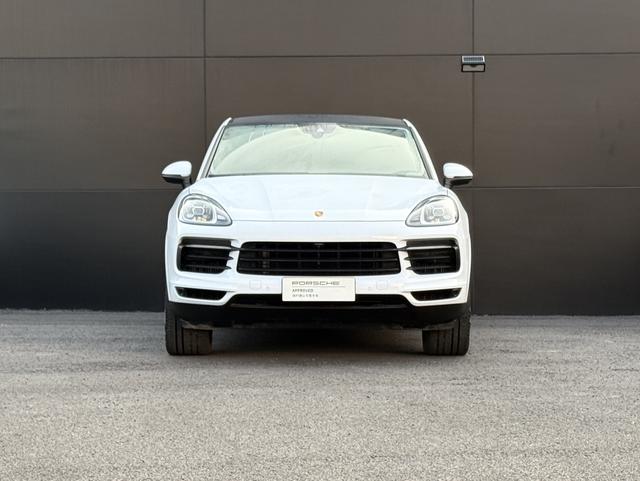 Porsche Cayenne Coupe