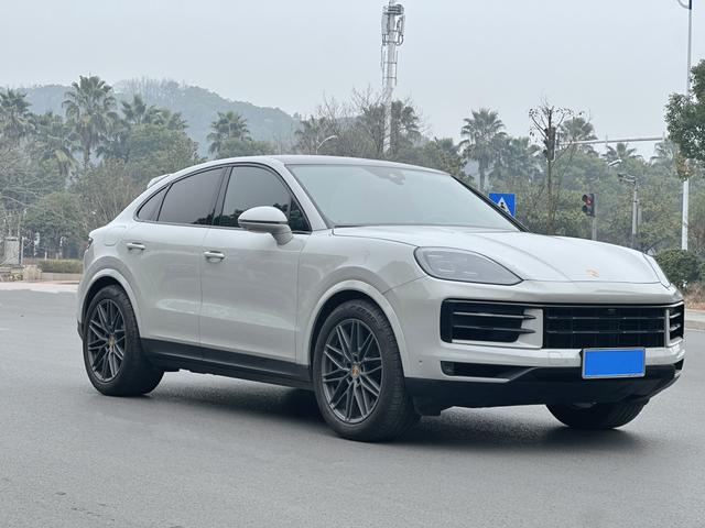 Porsche Cayenne Coupe