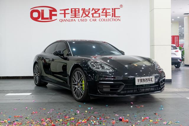 Porsche Panamera E-Hybrid