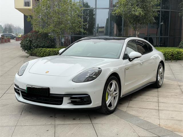 Porsche Panamera E-Hybrid