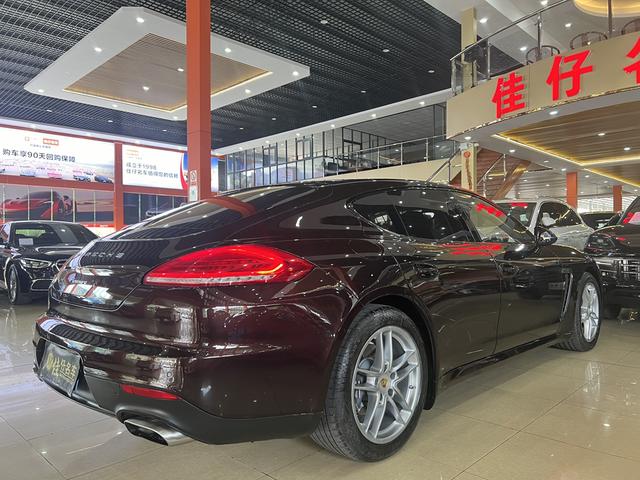 Porsche Panamera