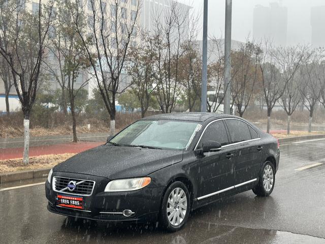 Volvo S80L