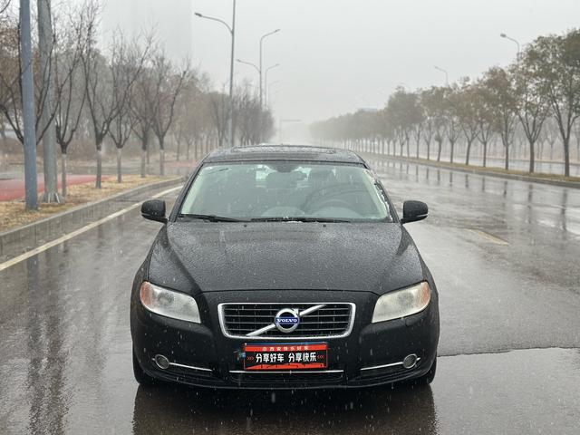 Volvo S80L