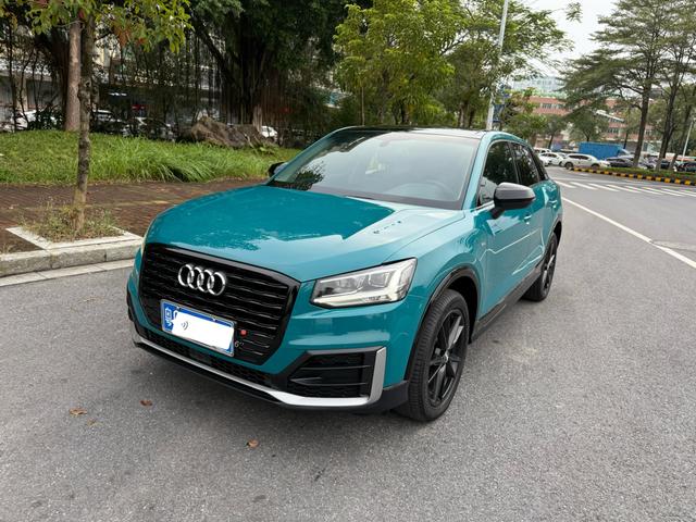 Audi Q2L