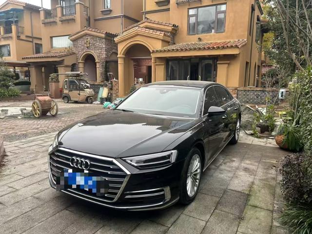 Audi A8