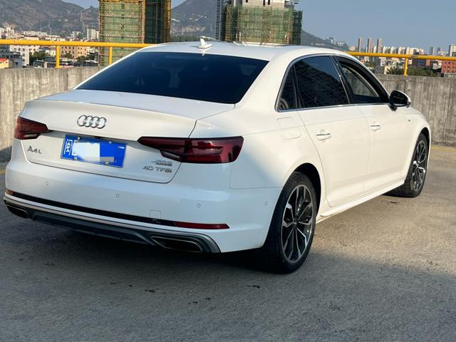 Audi A4L