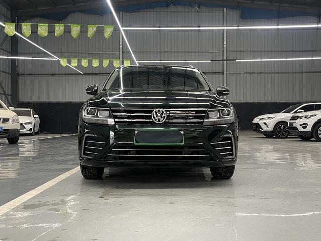 Volkswagen Tiguan L PHEV