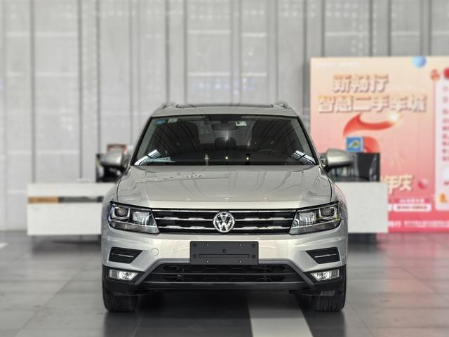 Volkswagen Tiguan L