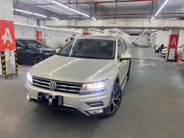 Volkswagen Tiguan L