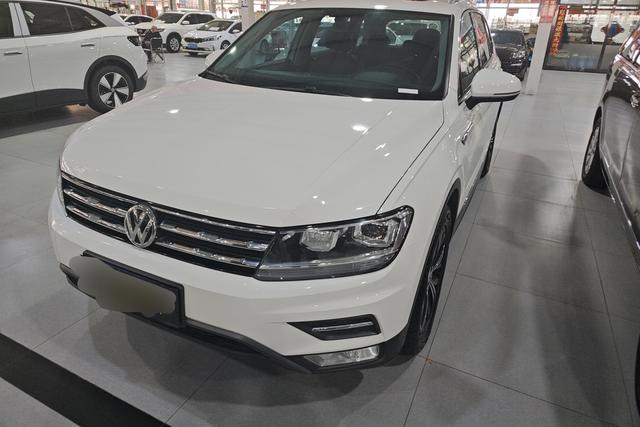 Volkswagen Tiguan L