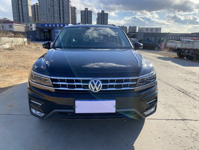 Volkswagen Tiguan L