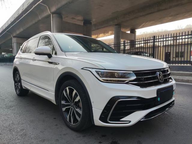 Volkswagen Tiguan L