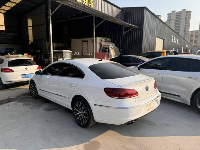 Volkswagen CC