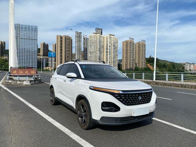 Baojun RM-5