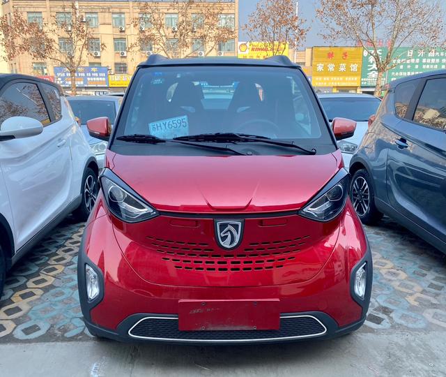 Baojun E100