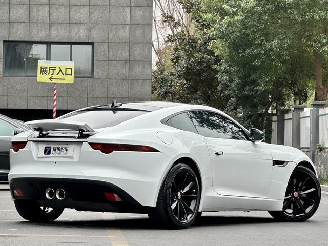 Jaguar F-TYPE