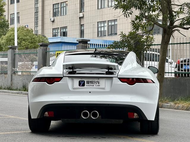 Jaguar F-TYPE