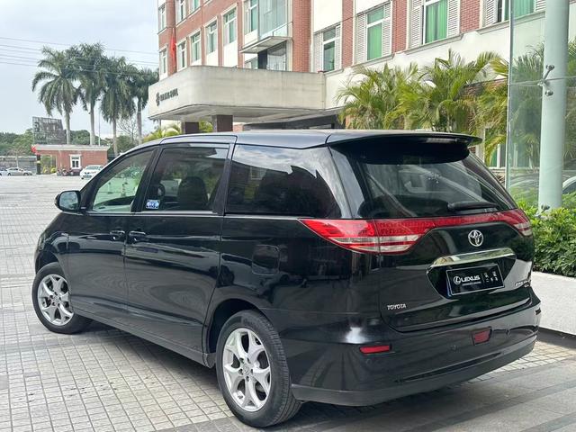 Toyota Previa