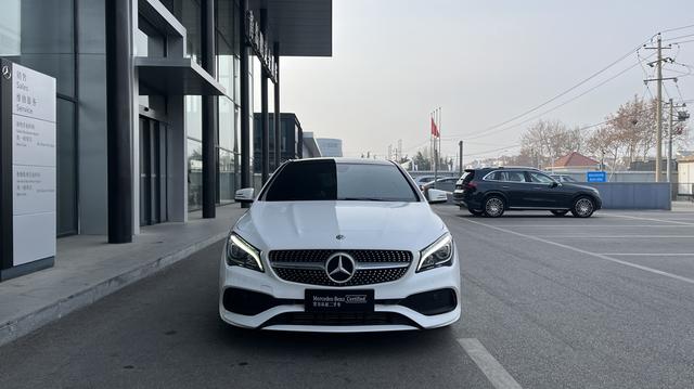 Mercedes-Benz Mercedes CLA