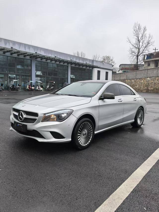 Mercedes-Benz Mercedes CLA