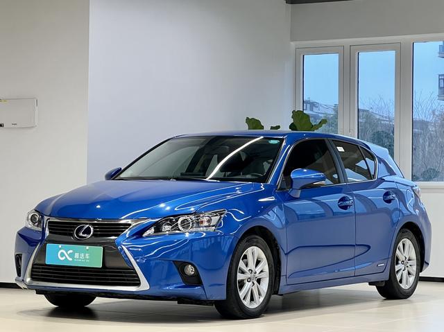 Lexus CT