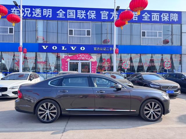 Volvo S90 PHEV