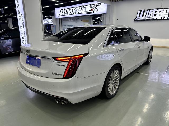 Cadillac CT6