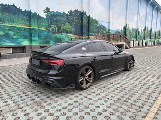 Audi RS 5