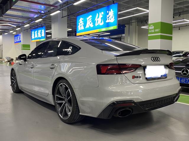 Audi S5