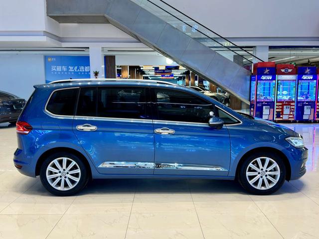 Volkswagen Touran L